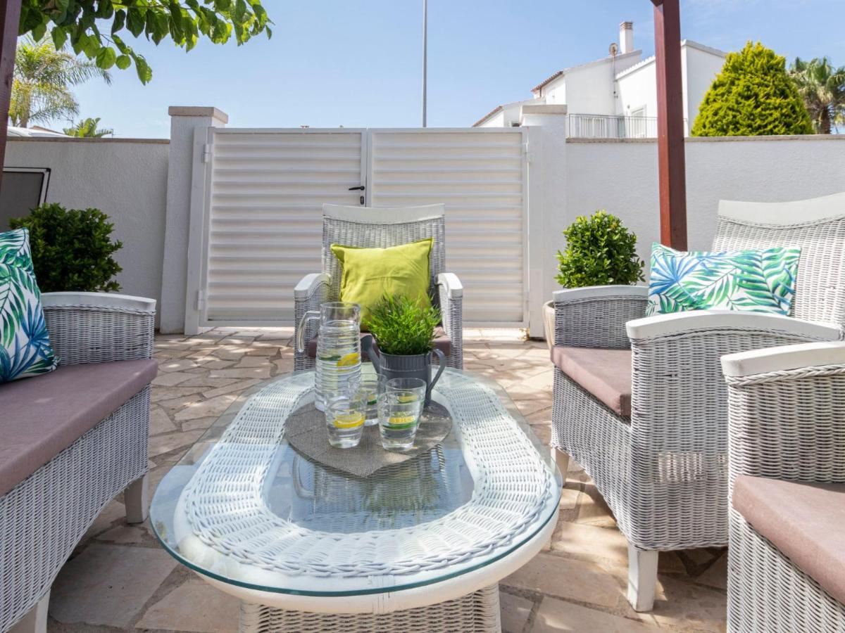 Holiday Home Estrella By Interhome Riumar Exterior photo
